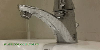 vòi nước chảy yếu do áp lục nước trên bồn yếu