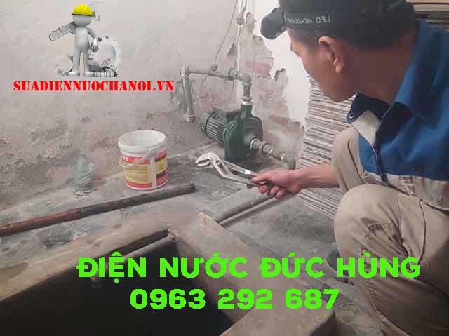 Máy bơm bị tụt nước tại Hữu Hòa, Thanh Trì