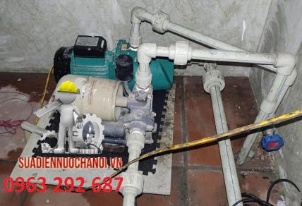 Sửa máy bơm nước tăng áp tại nhà giá công khai có bảo hành